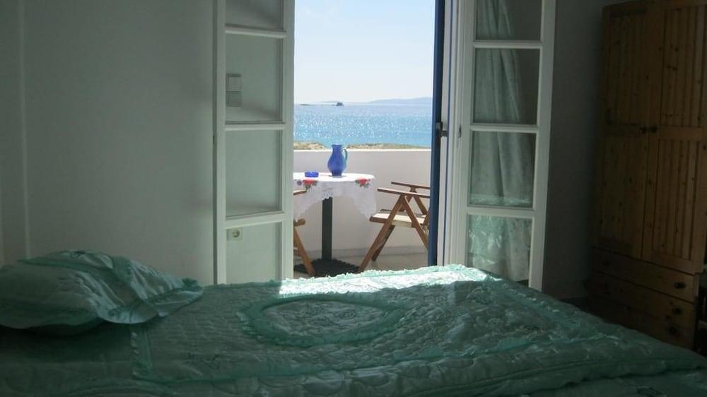 Aronis Plaka Naxos Apartment Ngoại thất bức ảnh